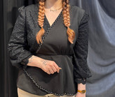 شومیز مجلسی نیهان ترکیب کرپ و دانتل کرم